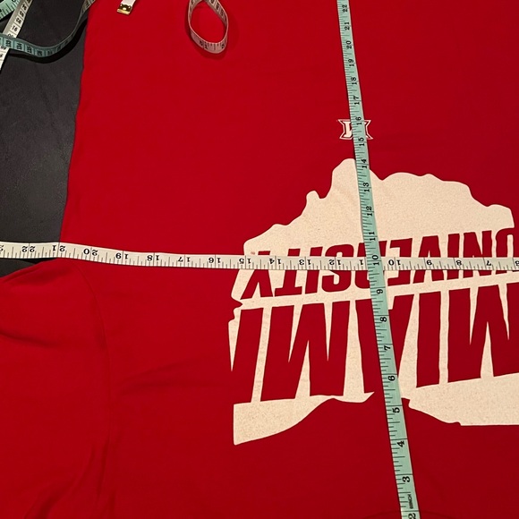 Miami University Ohio RedHawks Red T-Shirt - Picture 5 of 7